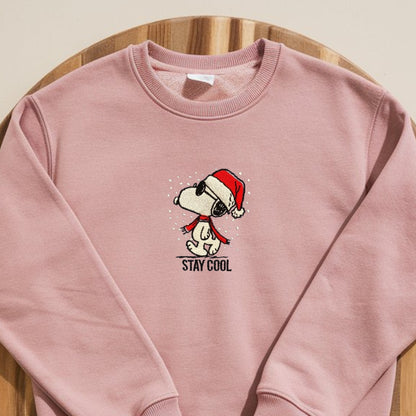 Embroidered Snoopy Christmas Sweatshirt, Vintage Cartoon Pullover, Funny Santa Snoopy Design, Casual Winter Fashion Hoodie, "Stay Cool" Holiday Top