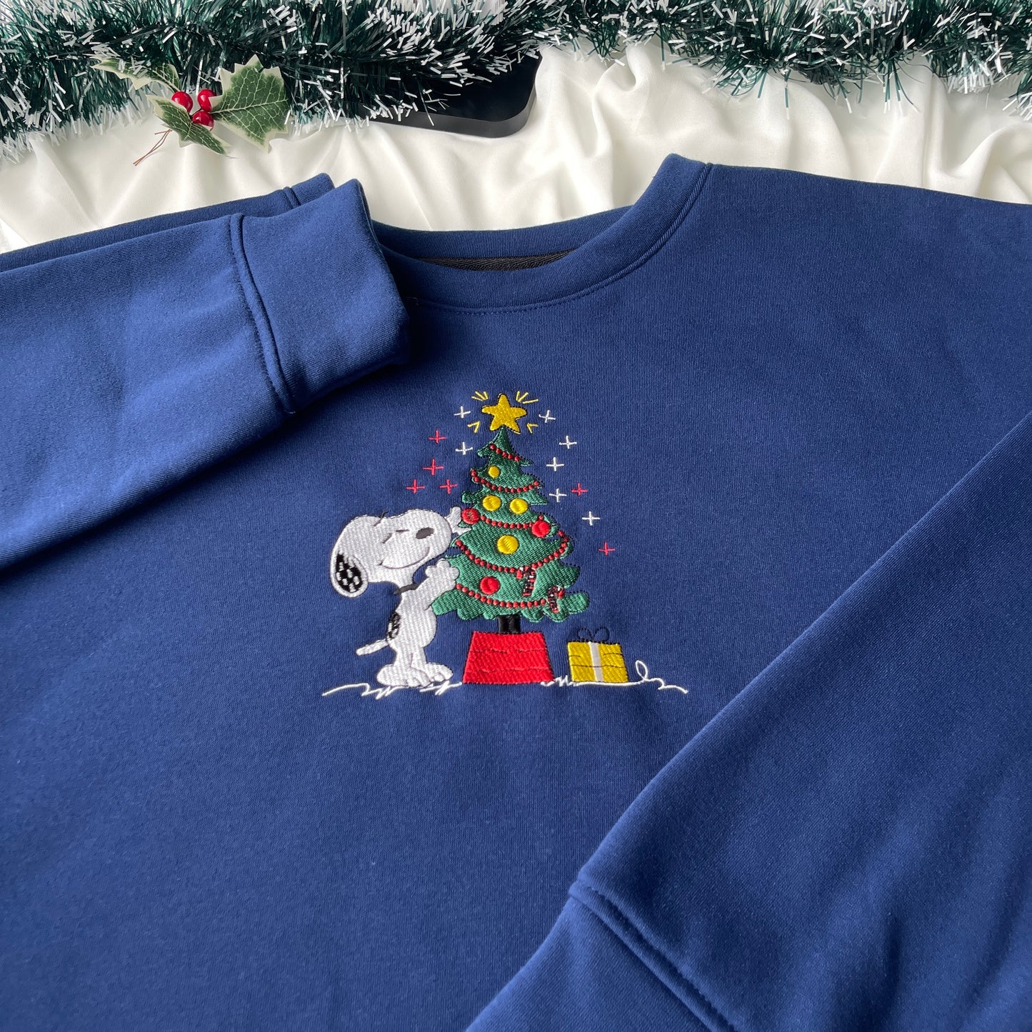 Dog Chistmas Embroidered Sweatshirt, Cute Dog Sweatshirt, Christmas Sweatshirt,Christmas Holiday Sweaters, Christmas Gift,Christmas Crewneck